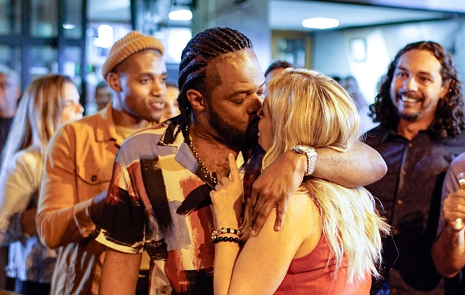 Cena do clipe Meu Pitel