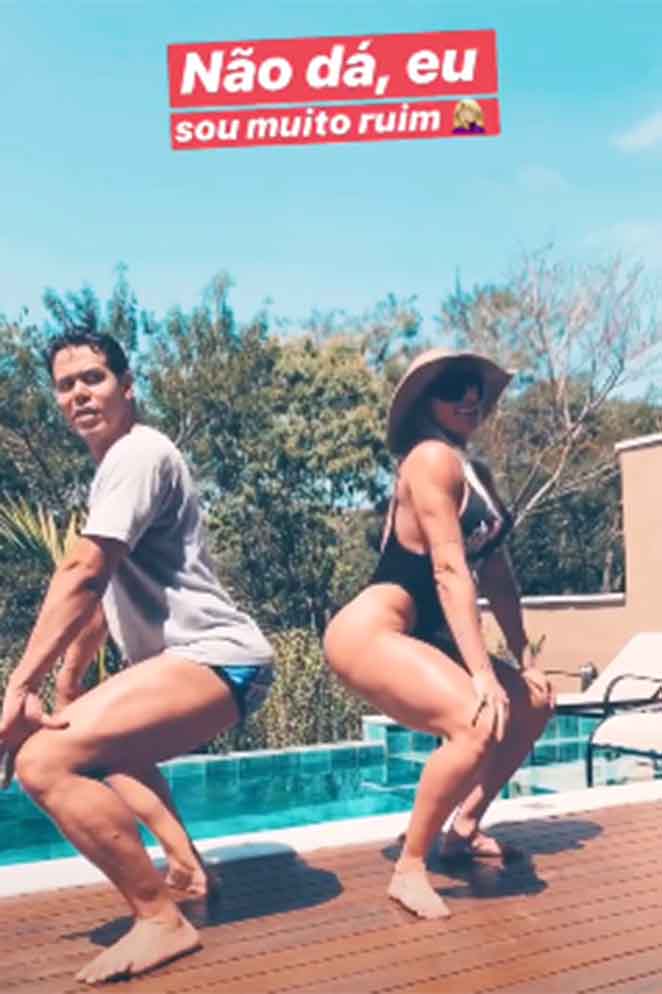 Juju Salimeni faz dança sensual no Instagram