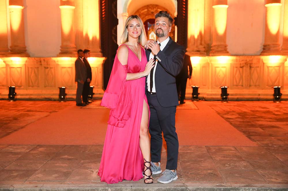 Bruno, inclusive, esqueceu o sapato e improvisou um tênis