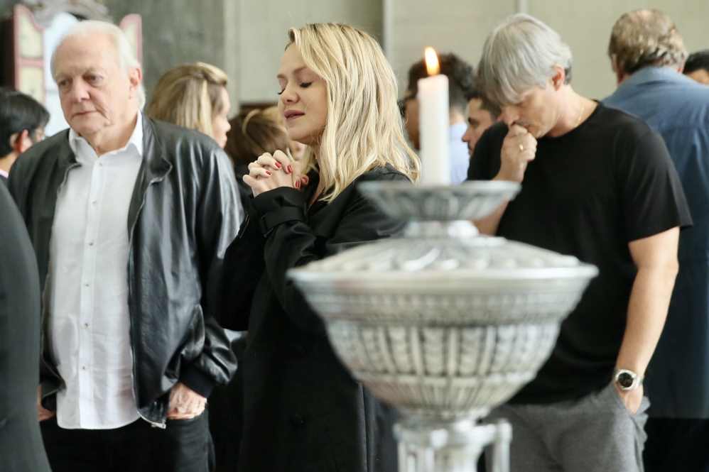 Eliana fez uma prece