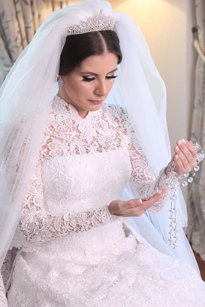 A atriz algumas horinhas antes de subir ao altar