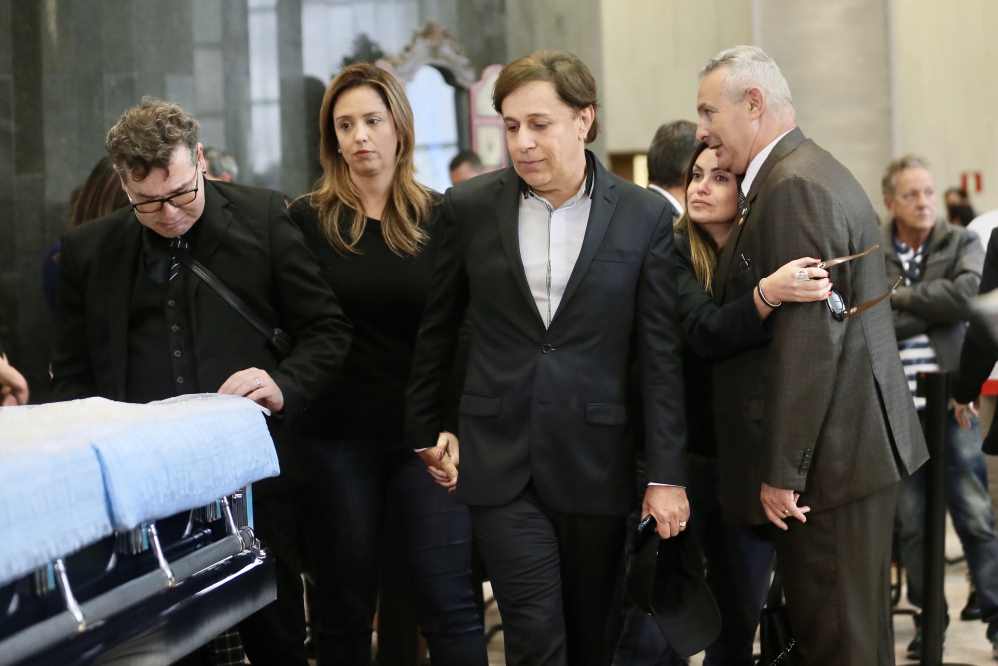 Tom Cavalcante esteve no velório