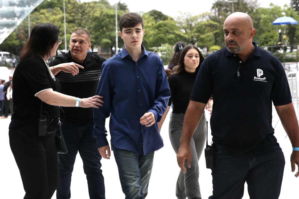 João Augusto estava abalado