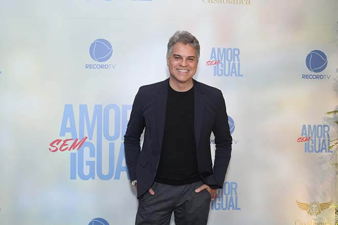Juan Alba, que interpreta Ramiro, também esteve presente no lançamento de Amor Sem Igual