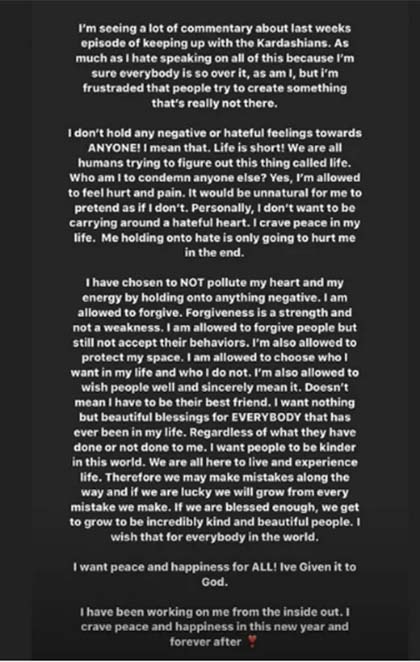 Texto de Khloé Kardashian publicado por ela mesma em seu Instagram Stories