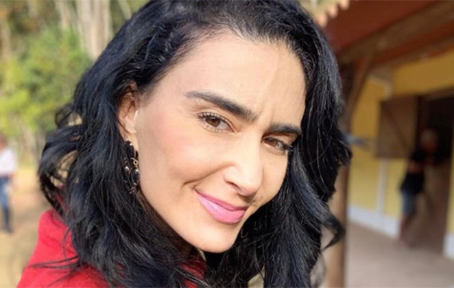 Atriz Cristiane Machado