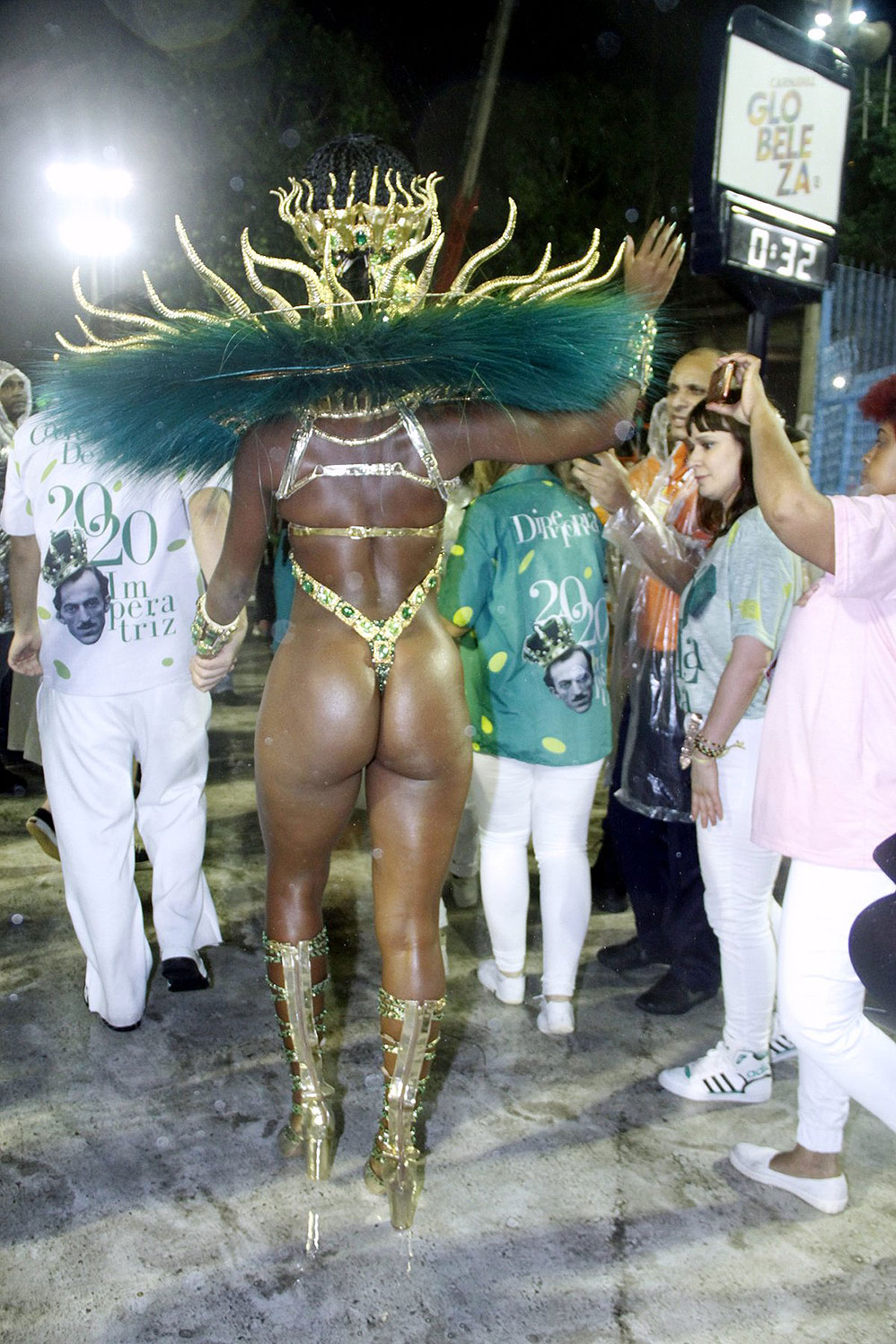 A Marquês de Sapucaí parou para ver Iza passar