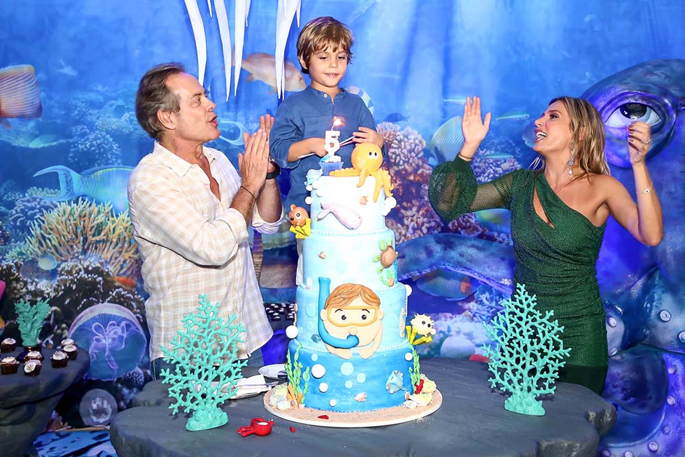 Luisa Mell e Gilberto Zaborowsky comemoraram cinco anos do filho Enzo
