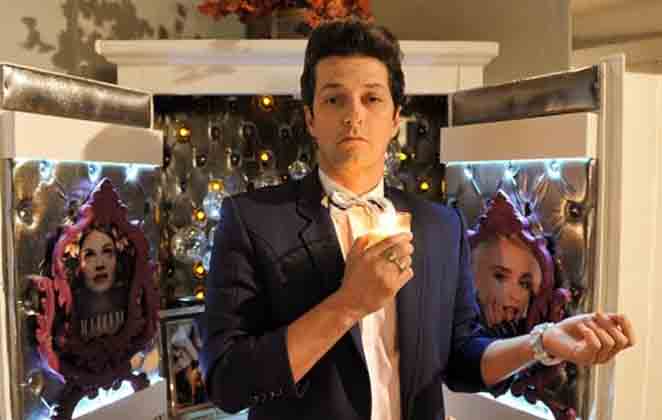 Crô cita nomes conhecidos no mundo da fama