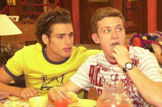 Nada Mau: Em 2002, conhecemos Maurício Terra, o popular MauMau, de Malhação. O que os garotos da escola mais queriam, na época, era ter aqueles cabelos encaracolados pra disputar de igual pra igual...