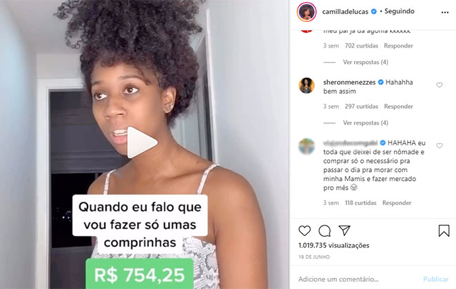 Fazendo “comprinhas” @camilladelucas