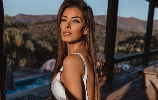 Ivy opinou a respeito do mês de agosto