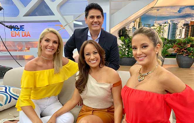 Os atuais apresentadores do Hoje Em Dia: César Filho, Ana Hickmann, Renata Alves e Ticiane Pinheiro