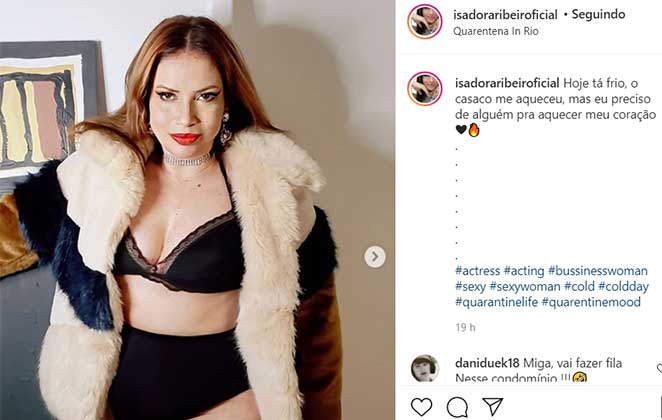 Isadora Ribeiro de lingerie deixando muito marmanjo babando