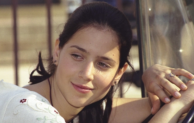 Mel Lisboa em Presença de Anita, que a lançou em 2001