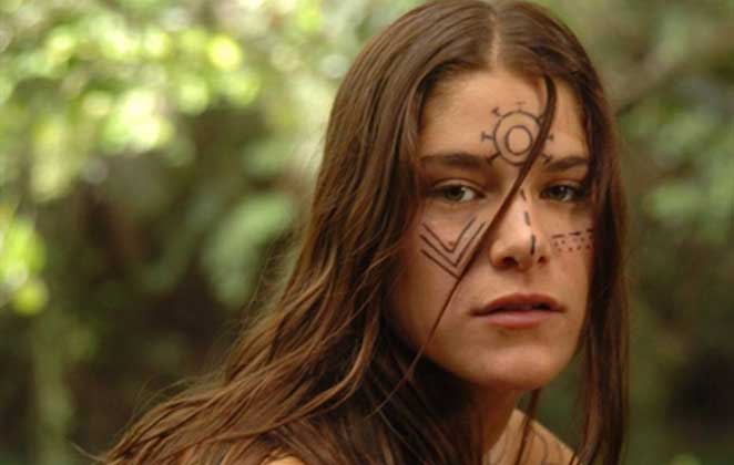 Priscila Fantin como Serena, em Alma Gêmea