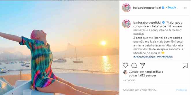 Postagem de Bárbara Borges na web