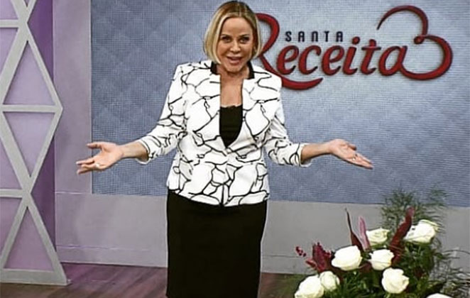 No comando da atração Santa Receita da TV Aparecida