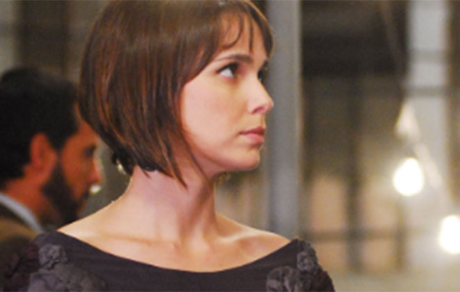 6.Duas Caras – Júlia (2007)