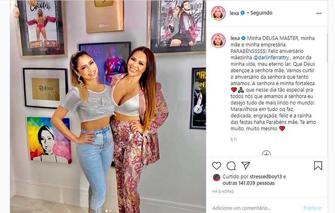 Lexa homenageou a mãe, Darlin Ferrattry, pelo aniversáiro dela no Instagram