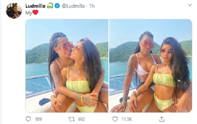 Ludmilla e Brunna Gonçalves curtem passeio de barco