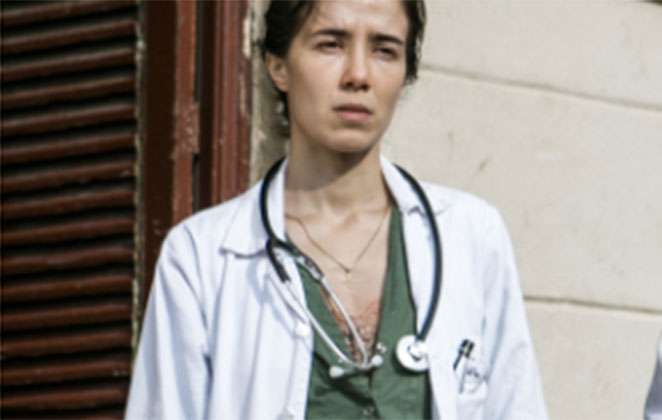 1.Sob Pressão (2020) – Dra. Carolina – Marjorie Stiano