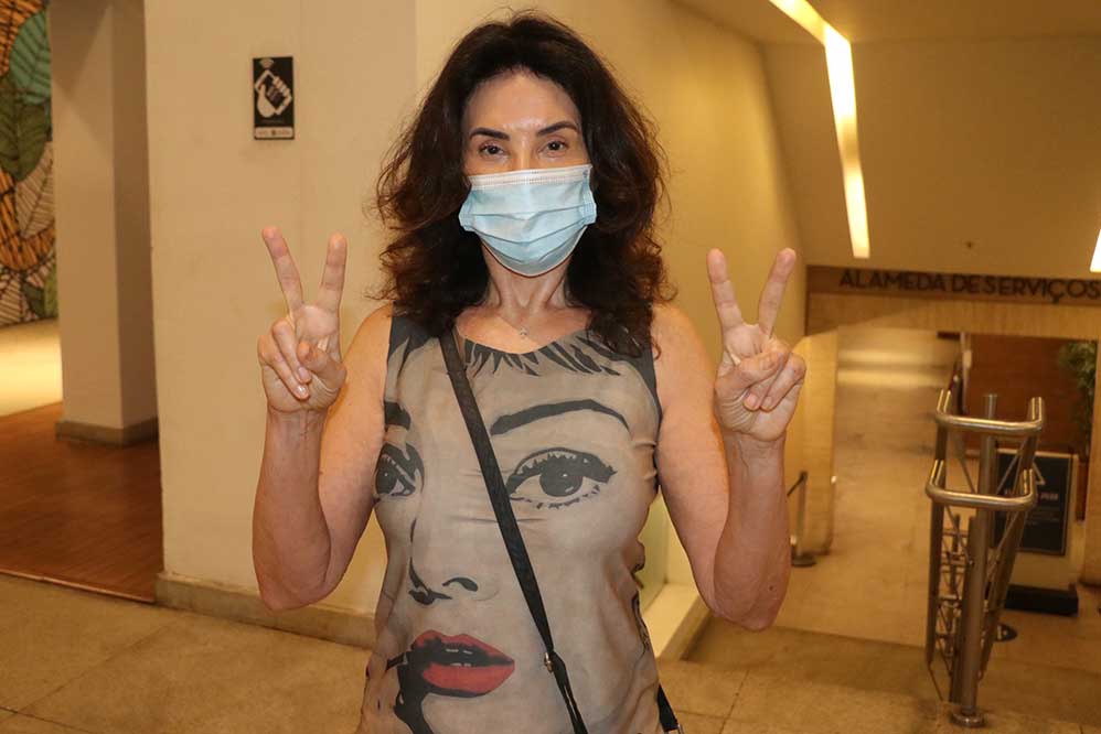 Claudia Alencar votou no Rio de Janeiro