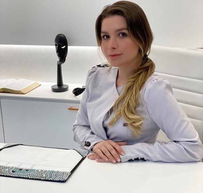 Dra. Isrraela Massena conversou com a reportagem de OFuxico