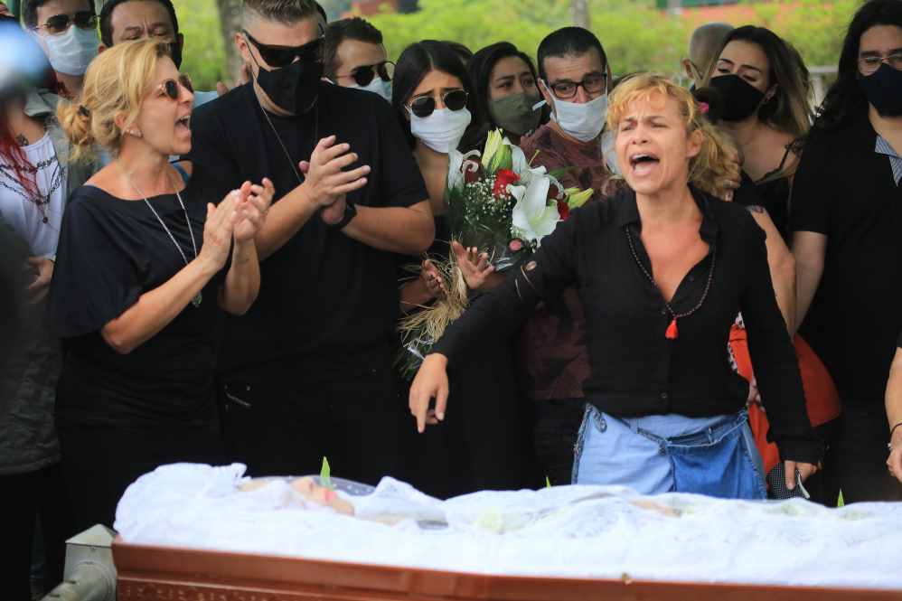 Aretha Marcos cantou músicas de Vanusa