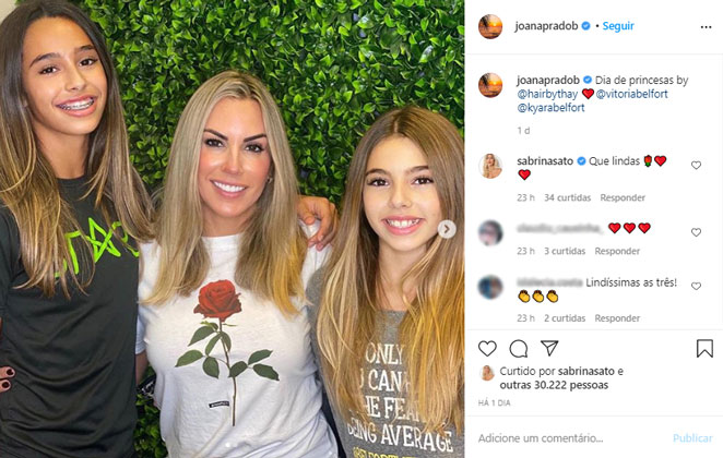 Joana Prado e as filhas têm dia de beleza