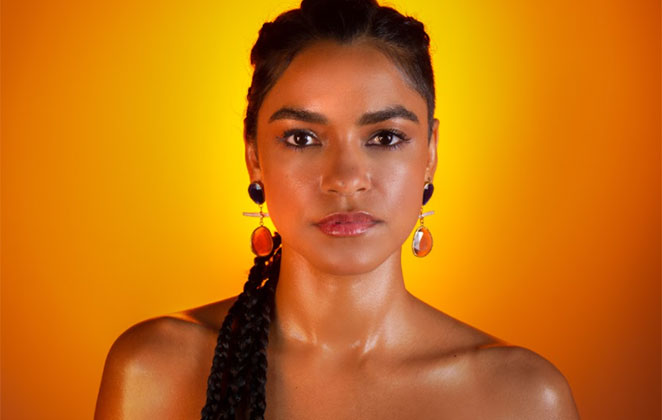 A bela e talentosa Lucy Alves