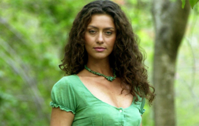 8.Lavínia – Como Uma Onda (2004)