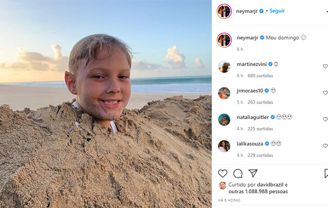 Foto fofa de Davi na praia