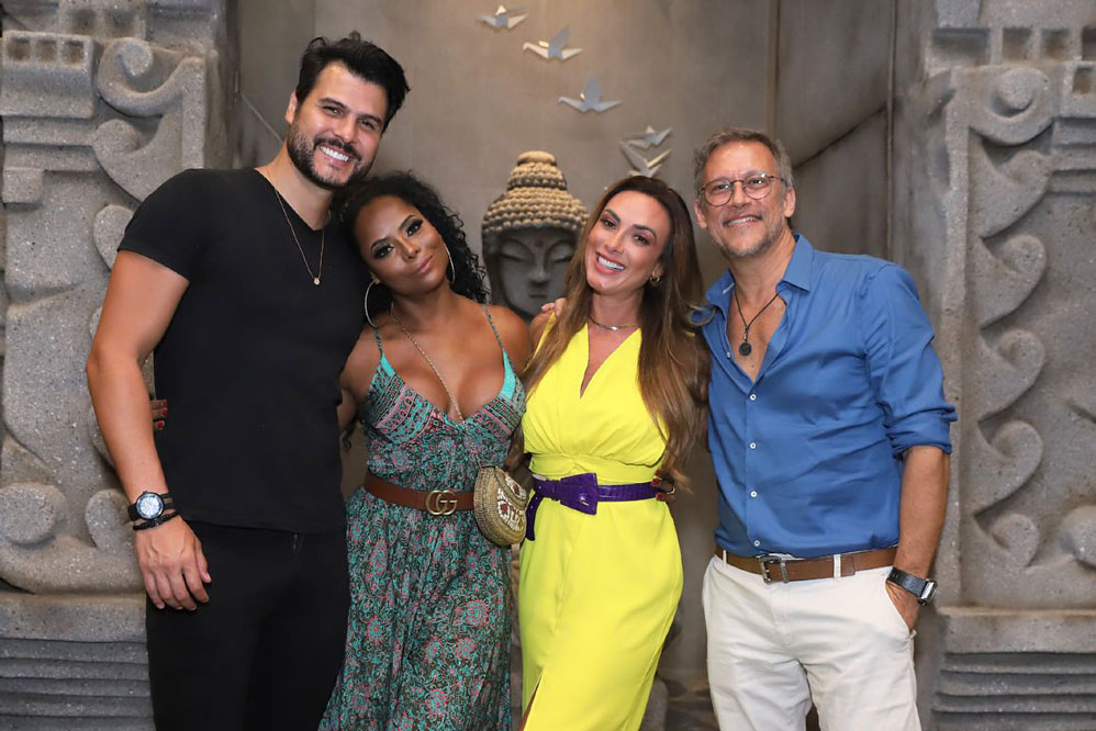 Bombom e Adrien namoraram, pela primeira vez, quando ambos tinham 18 anos. O destino fazendo o seu trabalho.