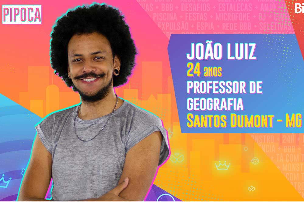 O professor de Geografia João Luiz, de 24 anos, é mineiro da cidade de Santos Dumont e há um ano mora em Extrema, no sul de Minas, com o namorado, uma calopsita e duas chinchilas