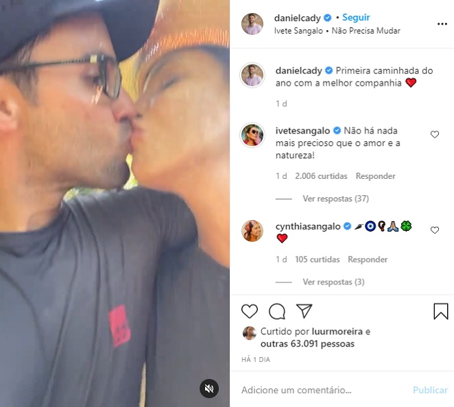 Ivete Sangalo e Daniel Cady trocam beijos durante caminhada