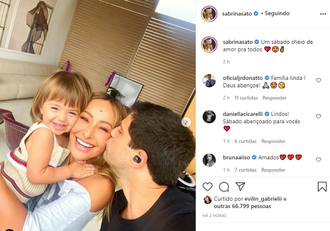 Sabrina Sato encanta em foto com Duda Nagle e Zoe