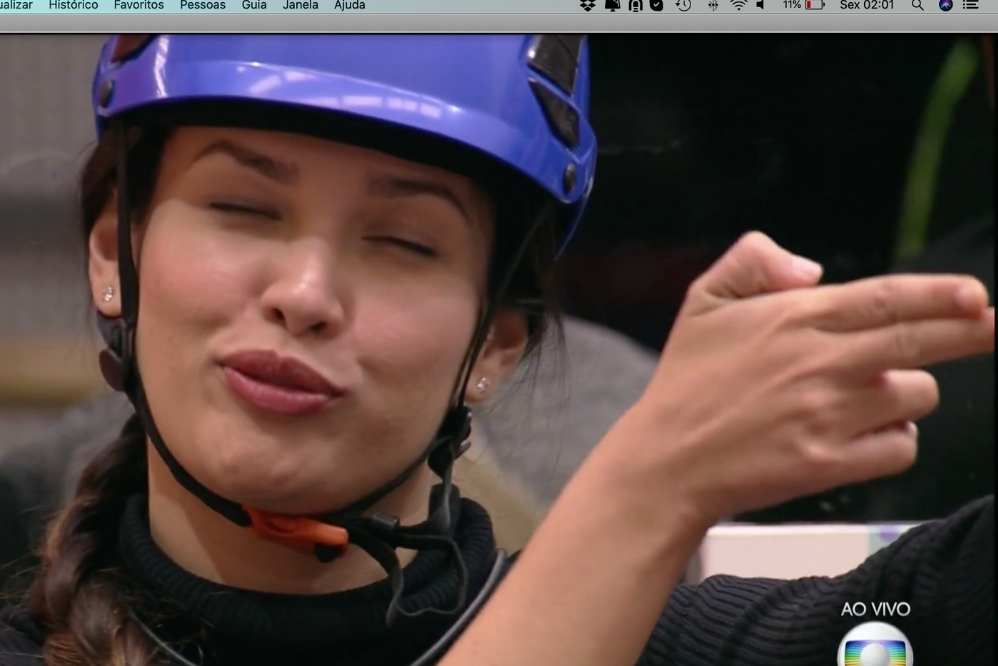 Juliette recebe a notícia que esta fora da prova do líder