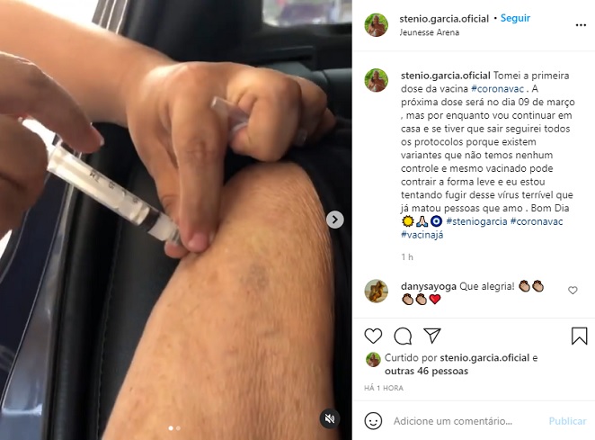 Stenio Garcia recebeu a primeira dose da vacina contra o coronavírus