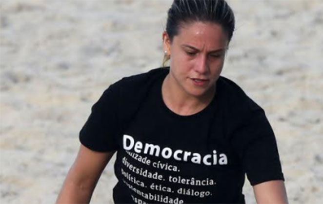Fernanda Gentil suou a camisa para manter o boa forma