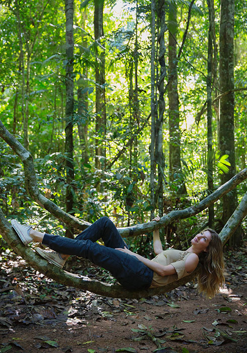 Gisele Bünchen posou em meio à natureza pela campanha Amazônia Viva