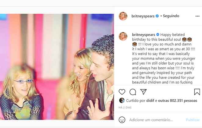 Brtitney Spears posta imagem com Justin Timberlake