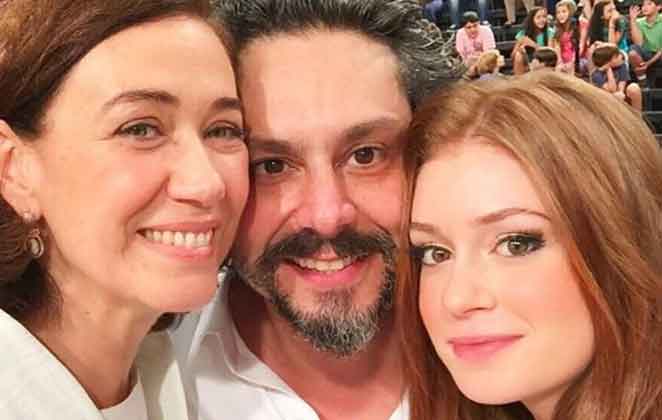 Maria Marta (Lilia Cabral), José Alfredo (Alexandre Nero) e Maria Íris (Marina Ruy Barbosa)