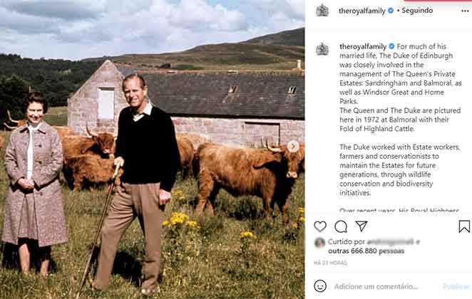 Foto do ano de 1972, da Rainha Elizabeth II com o marido, Príncipe Philip