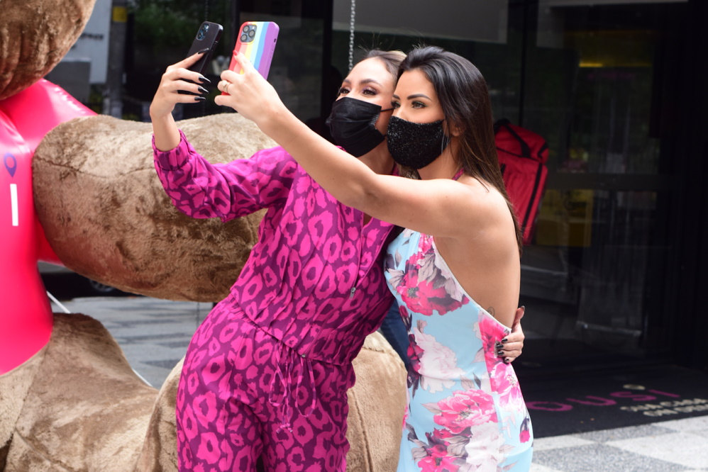 Sarah Andrade e Ivy Moraes se encontraram em São Paulo