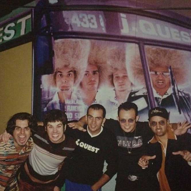 Ano 1997- Festa de lnçamento do primeiro disco do jota Quest no Ball Room, Rio de Janeiro