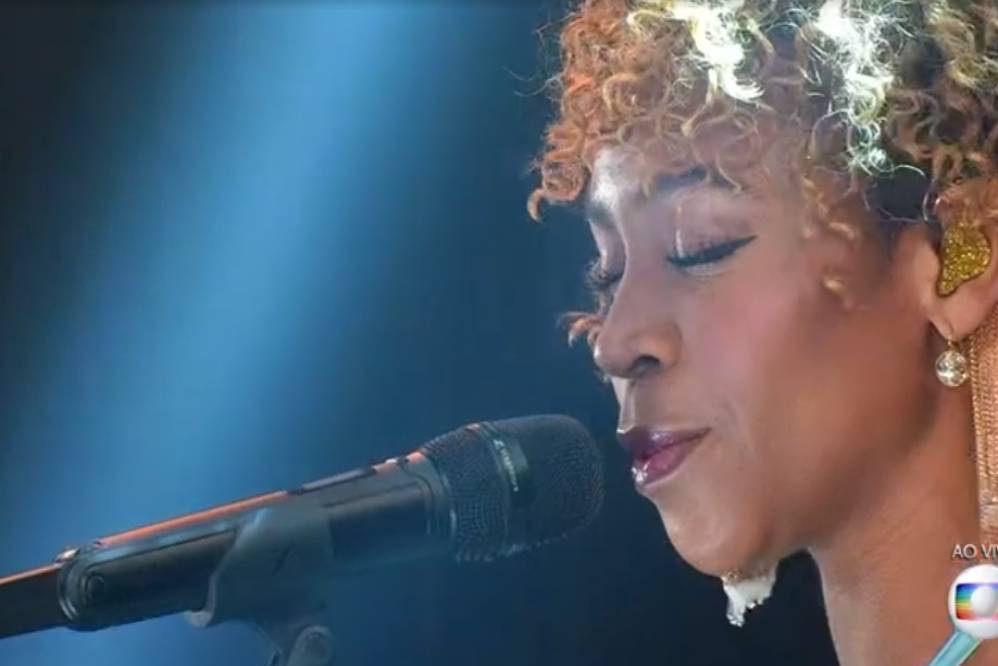 Karol Conká se apresenta na final do BBB21