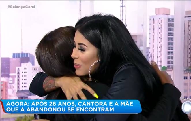 Fernanda Medrado reencontra a mãe