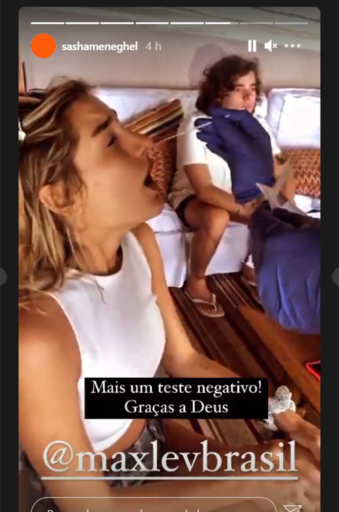 Sasha faz teste de Covid-19