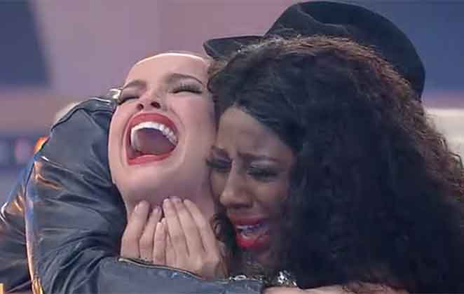 Trio de finalistas! O abraço cheio de emoção no BBB21